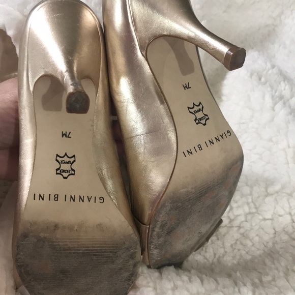 GIANNI BINI Gold Bow Open Toe Heels - Picture 6 of 8